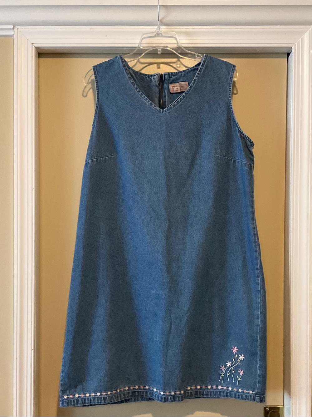 STO Blue Denim Sleeveless V Neck Floral Embroidered Shift Dress - Blue